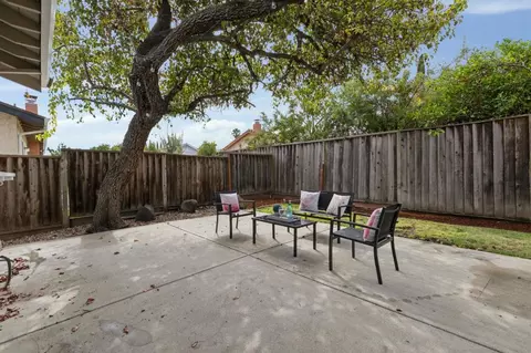 Exterior - 190 Midwick Dr, Milpitas, CA 95035 photo 3 of 10