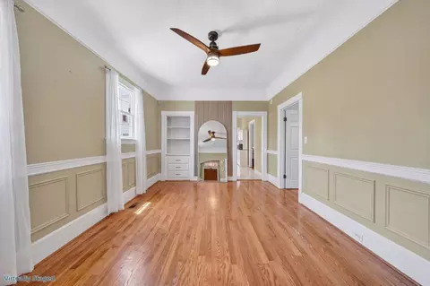Living - 2347 E 17th St, Oakland, CA 94601 photo 3 of 4