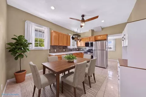 Dining - 2347 E 17th St, Oakland, CA 94601 photo 1 of 1