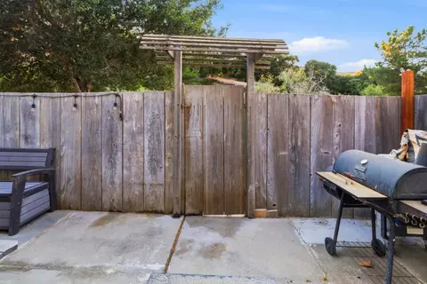 Exterior - 19233 Creekside Ln, Salinas, CA 93908 photo 5 of 5