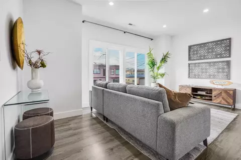 Other - 619 Naples St, San Francisco, CA 94112 photo 2 of 7