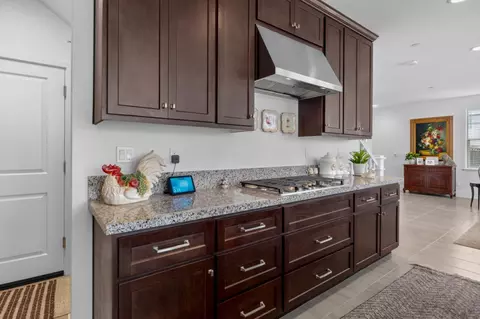 Kitchen - 2760 Moonshell Ln, Marina, CA 93933 photo 5 of 6