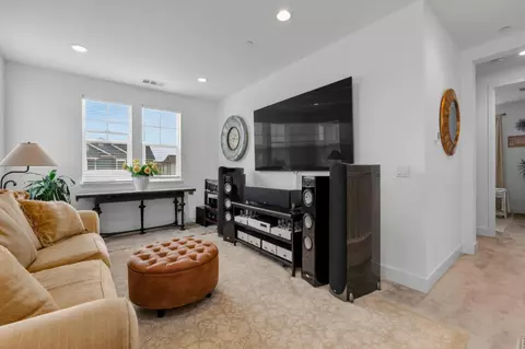 Entry Way - 2760 Moonshell Ln, Marina, CA 93933 photo 4 of 9