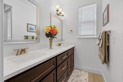 Bath - 2760 Moonshell Ln, Marina, CA 93933 photo 3 of 8