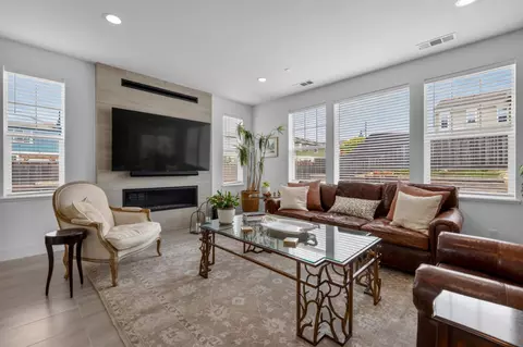 Living - 2760 Moonshell Ln, Marina, CA 93933 photo 2 of 3