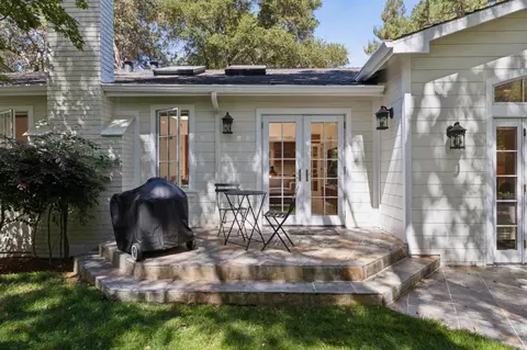 Exterior - 61 Lloyden Dr, Atherton, CA 94027 photo 23 of 26