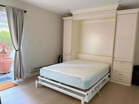 Bedroom - 61 Lloyden Dr, Atherton, CA 94027 photo 11 of 11