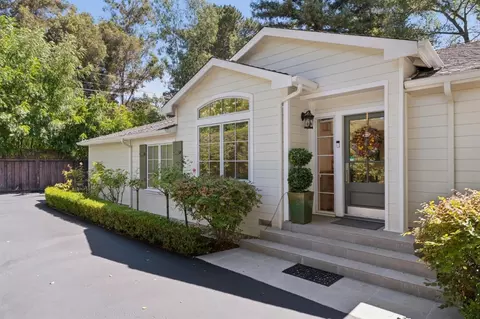 Exterior - 61 Lloyden Dr, Atherton, CA 94027 photo 4 of 26