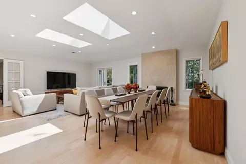 Dining - 61 Lloyden Dr, Atherton, CA 94027 photo 4 of 6
