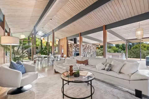 81 Pasatiempo Dr, Santa Cruz, CA 95060