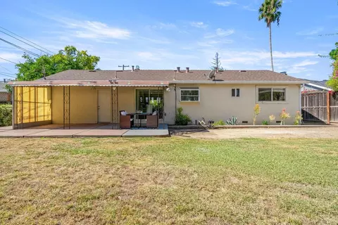 Exterior - 1340 Sharp Ave, Campbell, CA 95008 photo 4 of 8