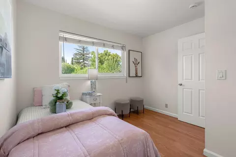 Bedroom - 1340 Sharp Ave, Campbell, CA 95008 photo 6 of 6