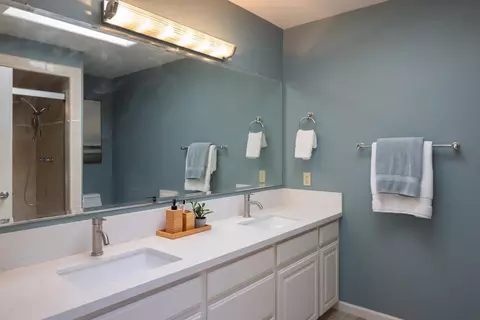 Bath - 760 Del Valle, Aptos, CA 95003 photo 5 of 5