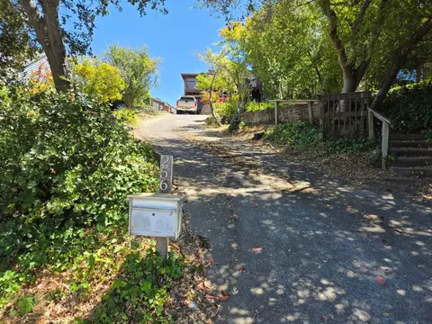 256 Sausalito St, Corte Madera, CA 94925 photo 3