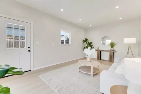 Living - 249 Carpenteria Rd, Aromas, CA 95004 photo 4 of 4