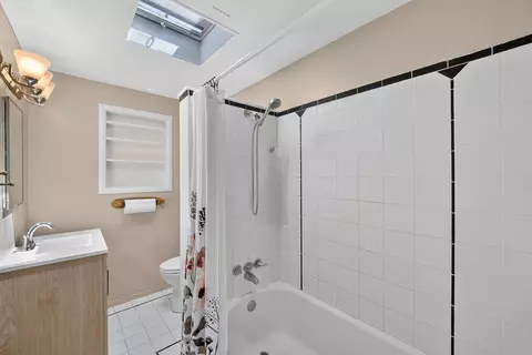 Bath - Maple St, Aptos, CA 95003 photo 1 of 2