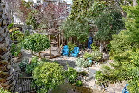 Exterior - 4355 Opal Cliff Dr, Santa Cruz, CA 95062 photo 10 of 22