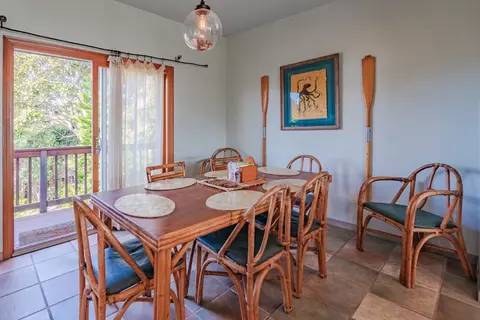 Dining - 4355 Opal Cliff Dr, Santa Cruz, CA 95062 photo 4 of 4