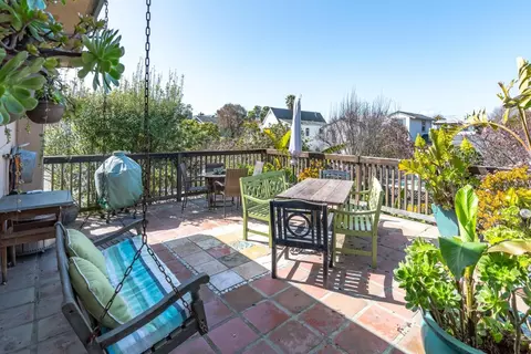 Exterior - 4355 Opal Cliff Dr, Santa Cruz, CA 95062 photo 9 of 22