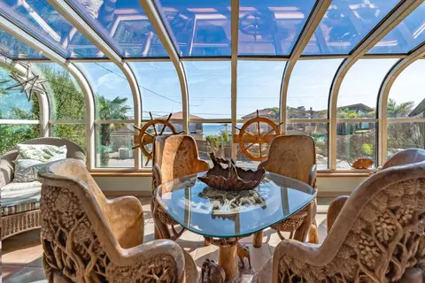Dining - 4355 Opal Cliff Dr, Santa Cruz, CA 95062 photo 1 of 4