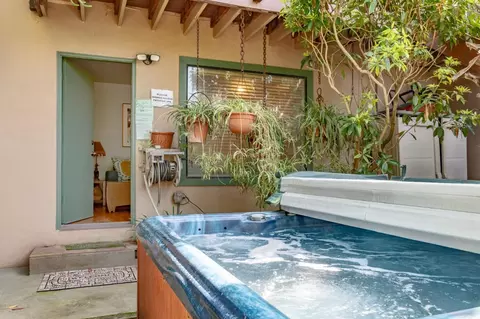 Exterior - 4355 Opal Cliff Dr, Santa Cruz, CA 95062 photo 15 of 22