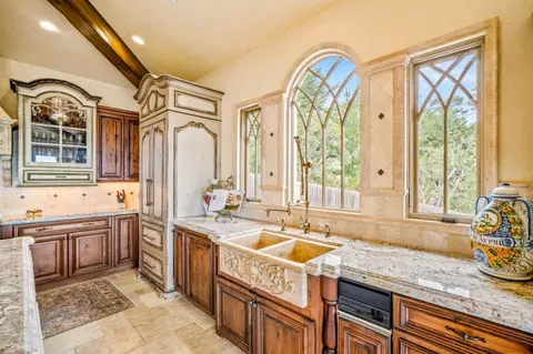 Kitchen - 1519 Riata Rd, Pebble Beach, CA 93953 photo 2 of 5
