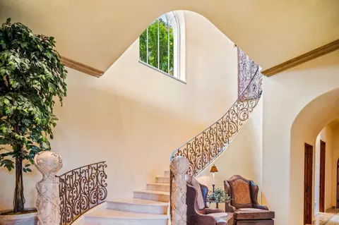 Entry Way - 1519 Riata Rd, Pebble Beach, CA 93953 photo 2 of 4