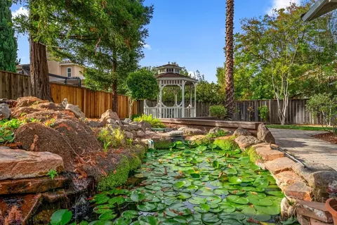 Exterior - 10396 S Stelling Rd, Cupertino, CA 95014 photo 11 of 29