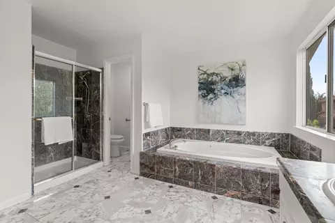 Bath - 10396 S Stelling Rd, Cupertino, CA 95014 photo 7 of 10