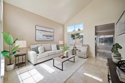 Living - 106 Carousel Dr, Vallejo, CA 94589 photo 1 of 3