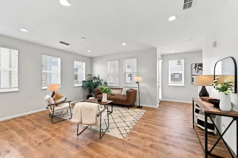 2733 Sorano Ct 6, San Jose, CA 95111
