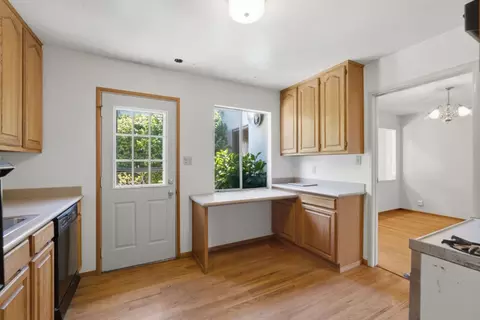 Kitchen - 1527 Madeira Dr, Pacifica, CA 94044 photo 3 of 3