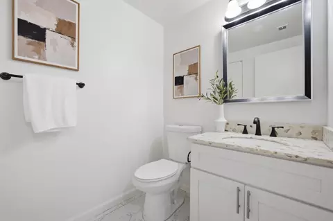 Bath - 34778 Siward Dr, Fremont, CA 94555 photo 1 of 5