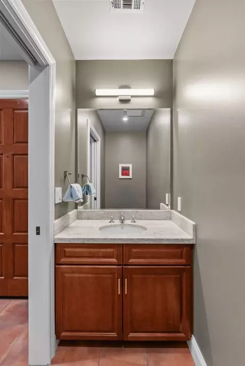 Bath - 244 View St, Mountain View, CA 94041 photo 1 of 9