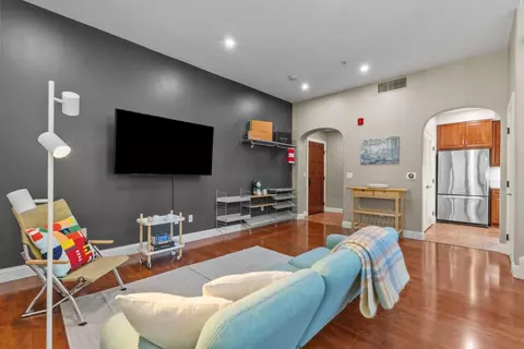 Living - 244 View St, Mountain View, CA 94041 photo 2 of 7