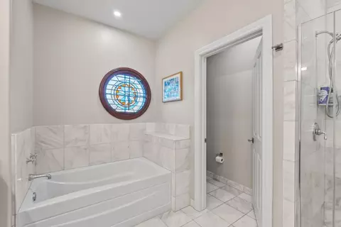Bath - 244 View St, Mountain View, CA 94041 photo 4 of 9