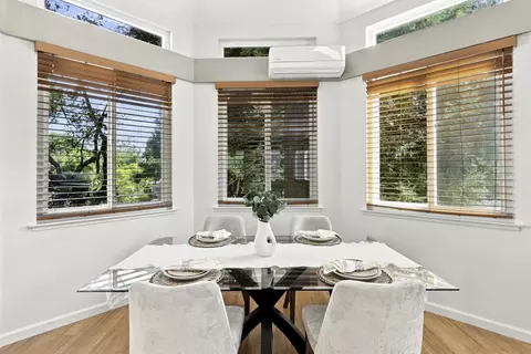 Dining - 620 Mariposa Ave 4, Mountain View, CA 94041 photo 2 of 2
