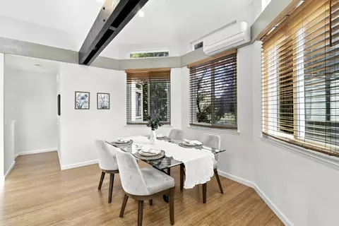 Dining - 620 Mariposa Ave 4, Mountain View, CA 94041 photo 1 of 2