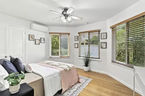 Bedroom - 620 Mariposa Ave 4, Mountain View, CA 94041 photo 1 of 5