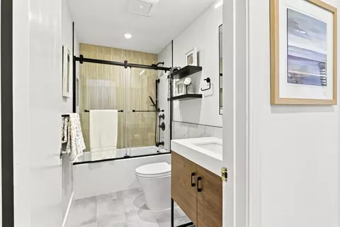 Bath - 620 Mariposa Ave 4, Mountain View, CA 94041 photo 3 of 5