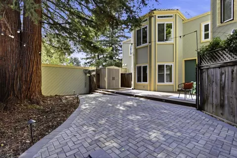Exterior - 620 Mariposa Ave 4, Mountain View, CA 94041 photo 2 of 7