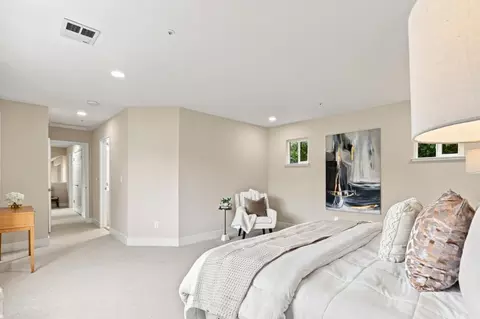 Bedroom - 105 Glen Alpine Ct, Mountain View, CA 94043 photo 5 of 10