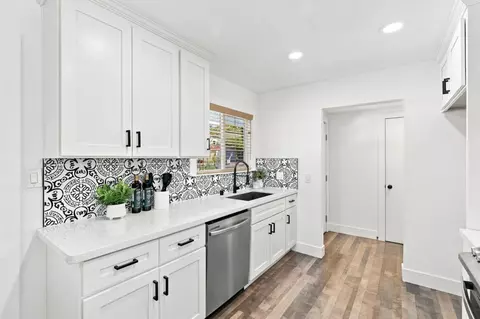 Kitchen - 2184 Mesa Verde Dr, Milpitas, CA 95035 photo 4 of 5