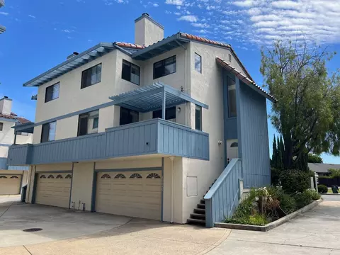 10095 Craft Dr, Cupertino, CA 95014