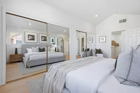 Bedroom - 101 Beacon St, Mountain View, CA 94040 photo 2 of 7