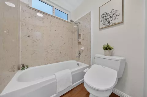 Bath - 836 Big Bend Dr, Pacifica, CA 94044 photo 4 of 6