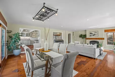 Dining - 10115 Parrish View Dr, Gilroy, CA 95020 photo 2 of 3