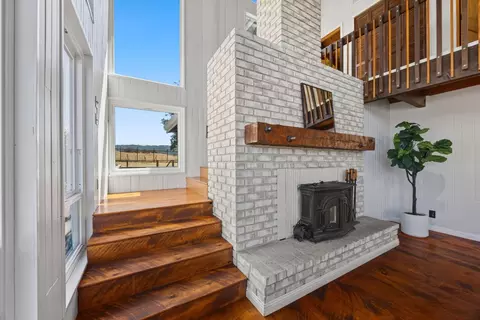 Entry Way - 10115 Parrish View Dr, Gilroy, CA 95020 photo 1 of 3