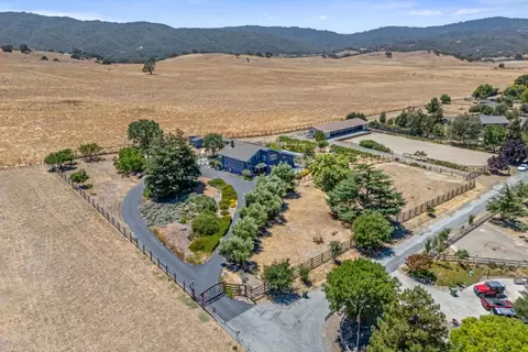 View/Area - 10115 Parrish View Dr, Gilroy, CA 95020 photo 4 of 4