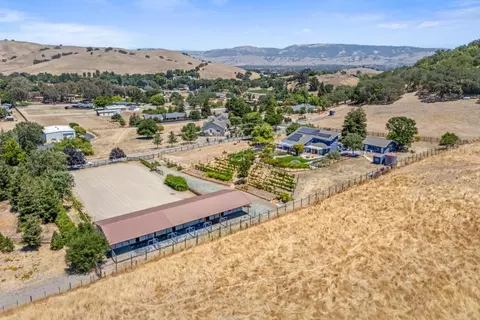 View/Area - 10115 Parrish View Dr, Gilroy, CA 95020 photo 1 of 4
